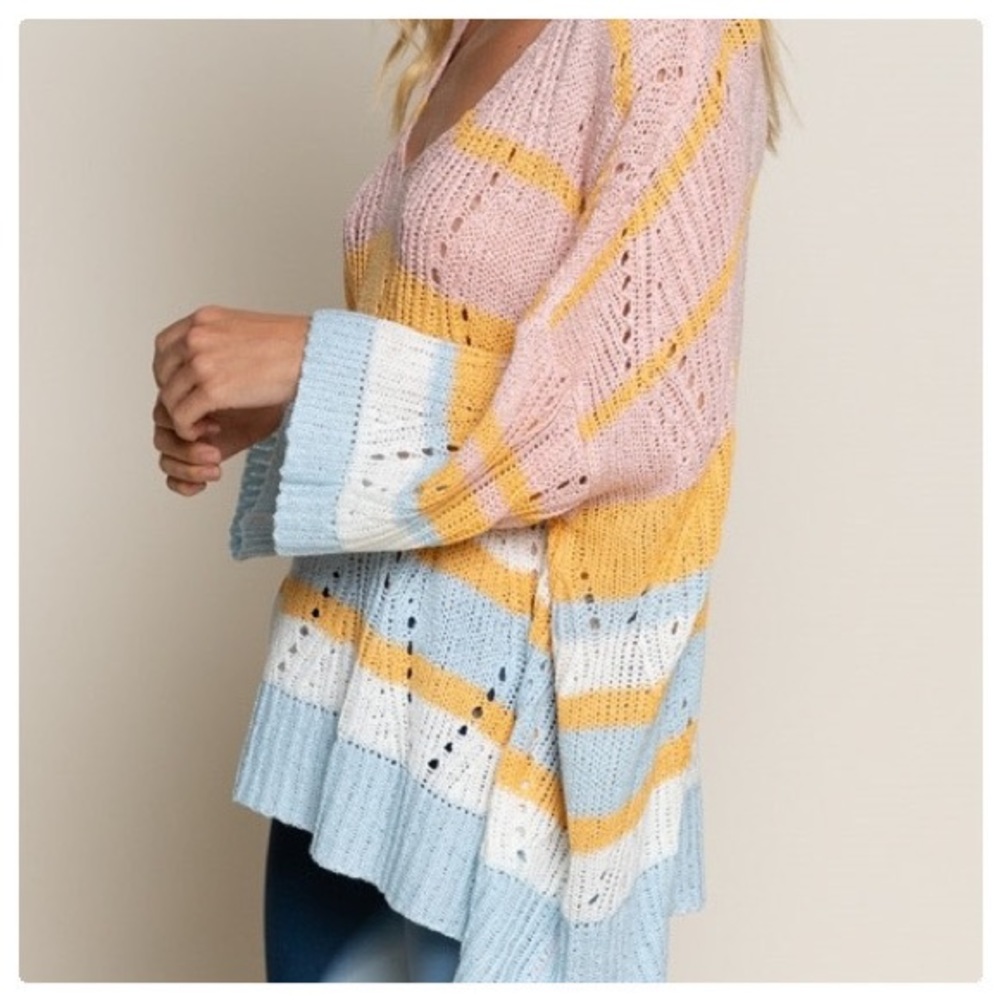 POL Rose Dawn Boxy Oversized Sweater - Picture 2 of 9